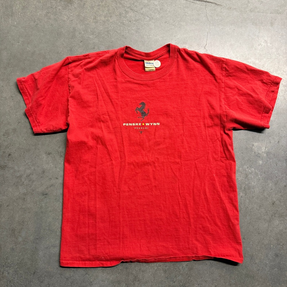 Ferrari Penske Wynn Las Vegas California T-Shirt Red Mens Large Gildan Cotton